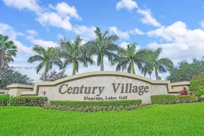 850 SW 133rd Ter #106B, Pembroke Pines: photo 1 of 40