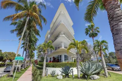 2001 Meridian Ave #101, Miami Beach: photo 1 of 60