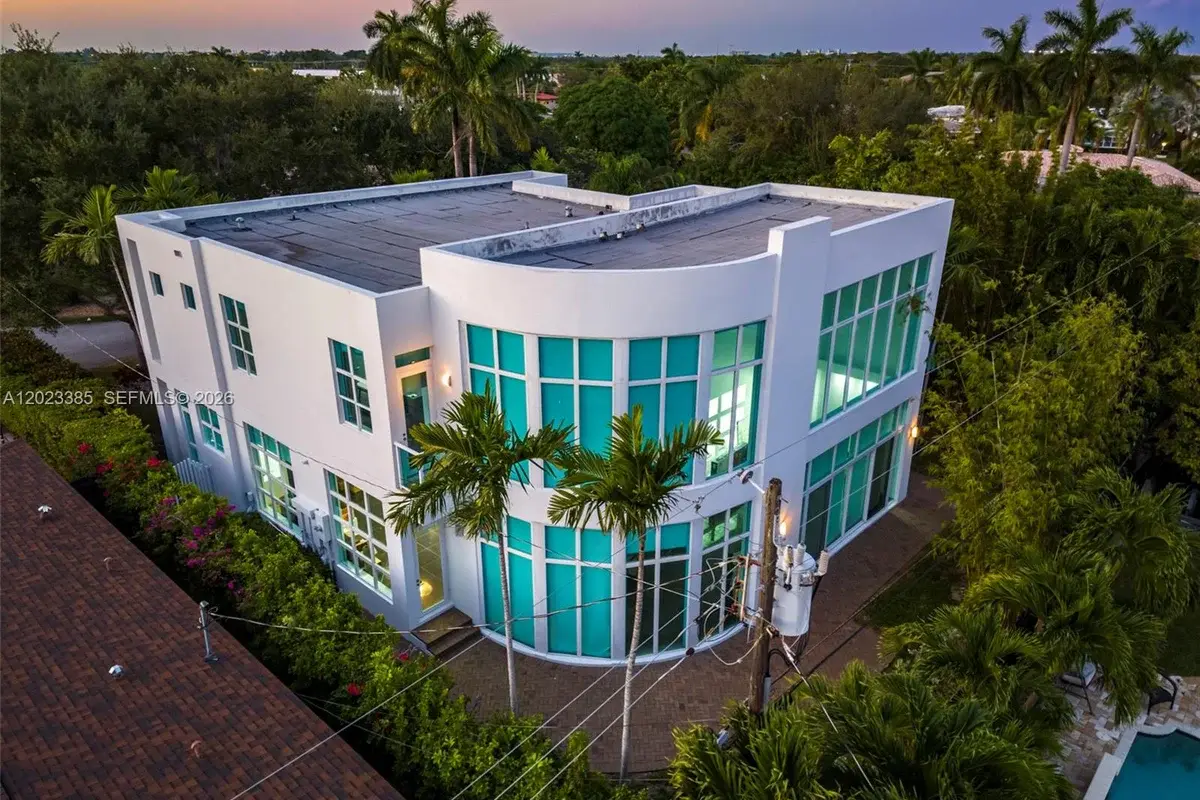 5432 NE 21st Ter, Fort Lauderdale: photo 1 of 37