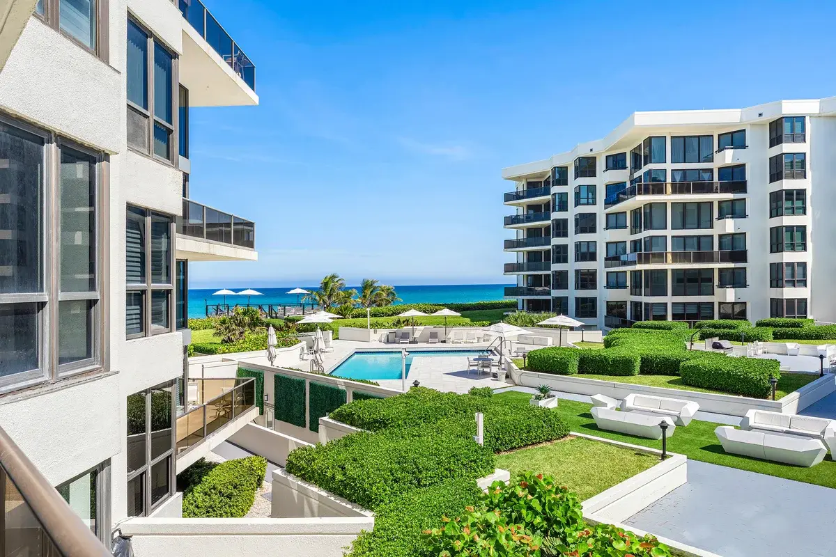 3120 S Ocean Blvd #3-202, Palm Beach: photo 1 of 51