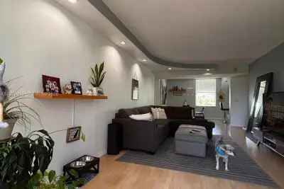 8411 Forest Hills Dr #308, Coral Springs: photo 1 of 16
