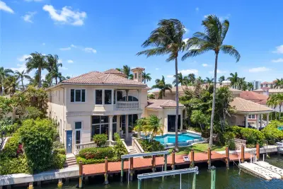 832 Harbour Isle Pl, North Palm Beach: photo 1 of 101