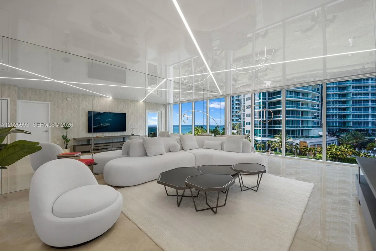 10275 Collins Ave #507, Bal Harbour: photo 1 of 33