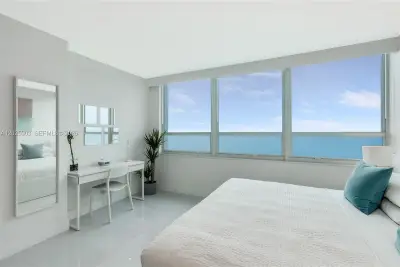5445 Collins Ave #1424, Miami Beach: photo 1 of 1