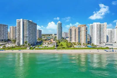 1945 S Ocean Dr #1609, Hallandale Beach: photo 1 of 29