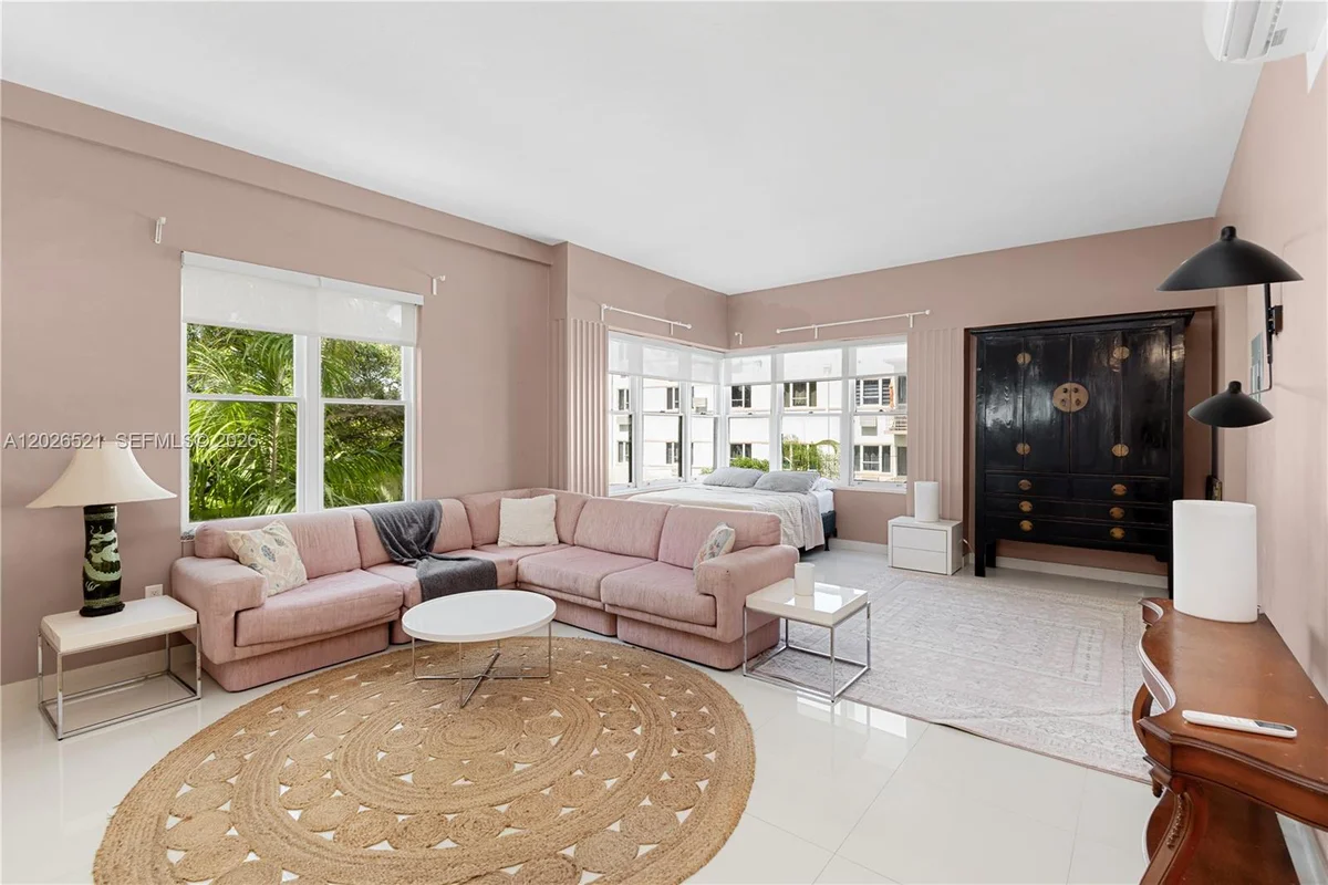 2421 Lake Pancoast Dr #3B, Miami Beach: photo 1 of 31