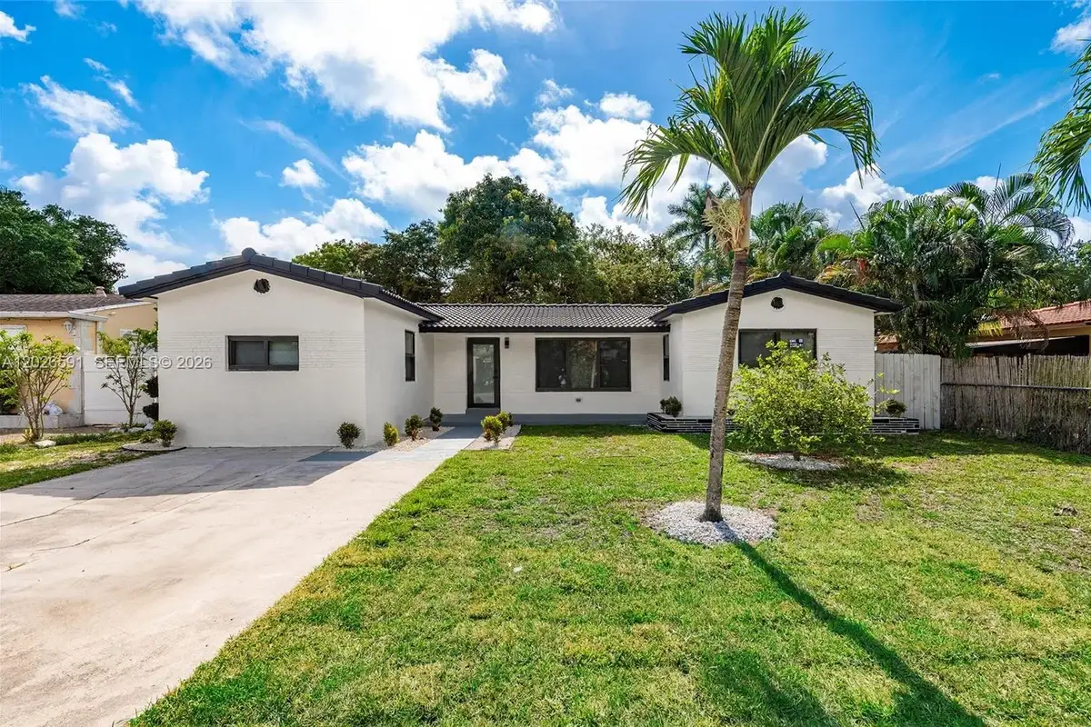 537 S 29th Ct, Hollywood: photo 1 of 28