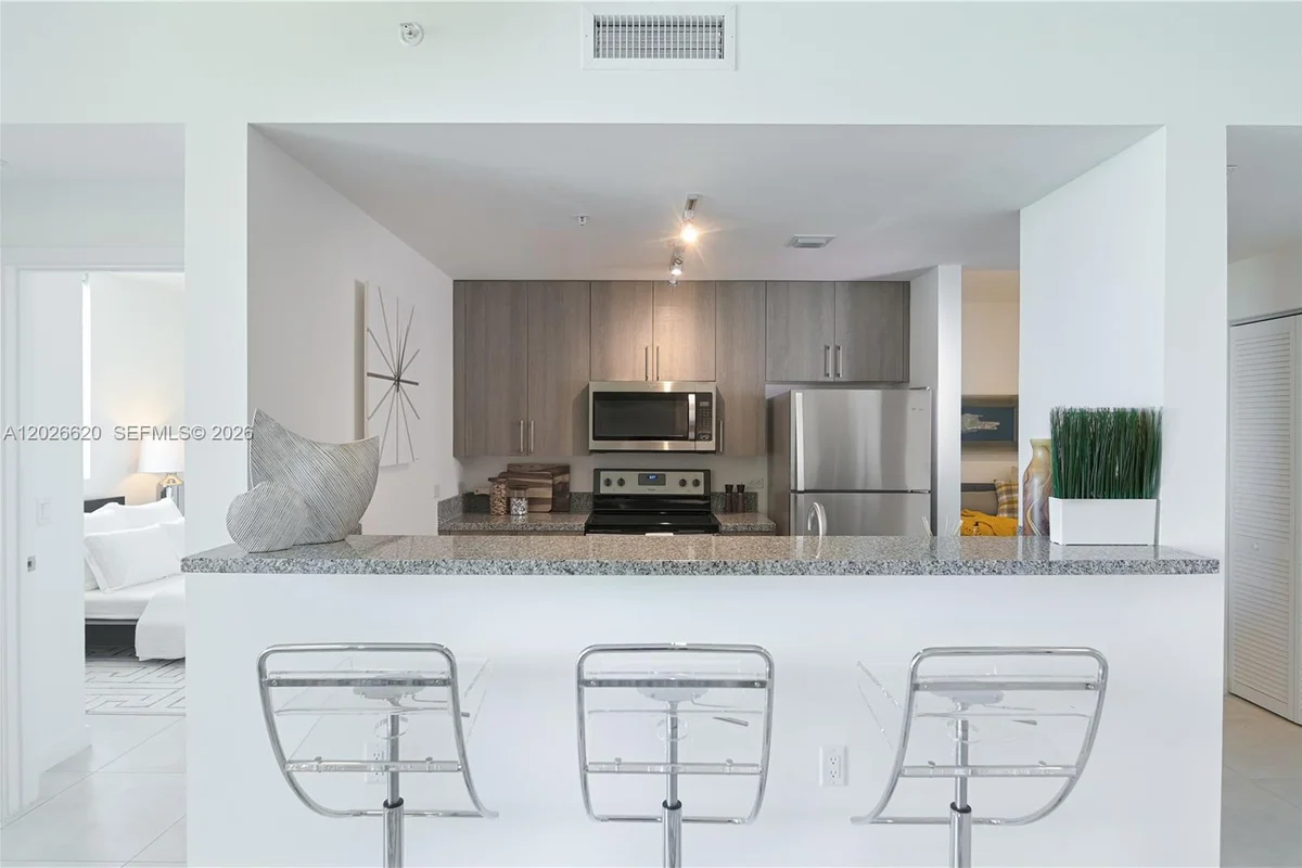 514 SW 22nd Ave #412, Miami: photo 1 of 22