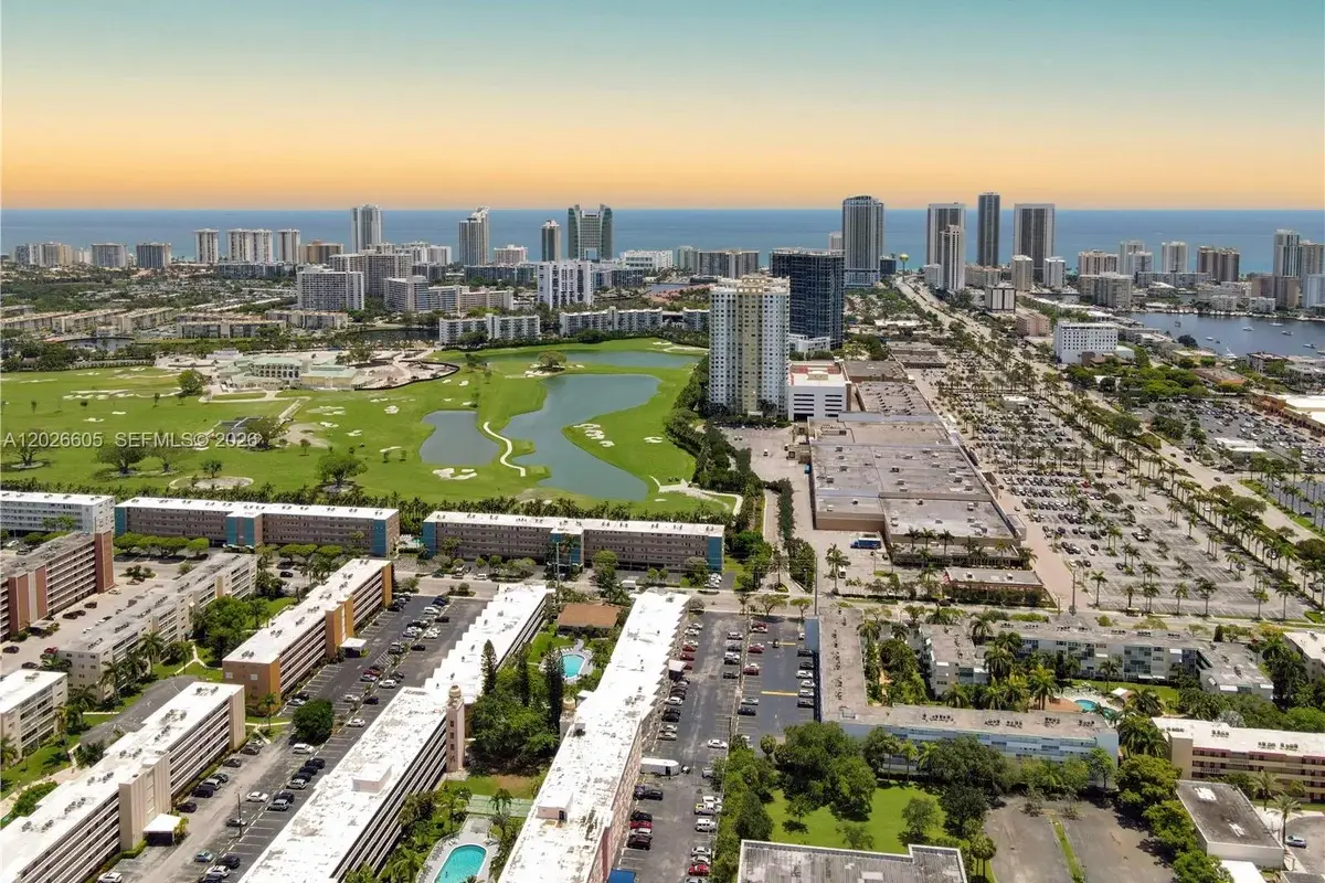 180 NE 12th Ave #18C, Hallandale Beach: photo 1 of 21