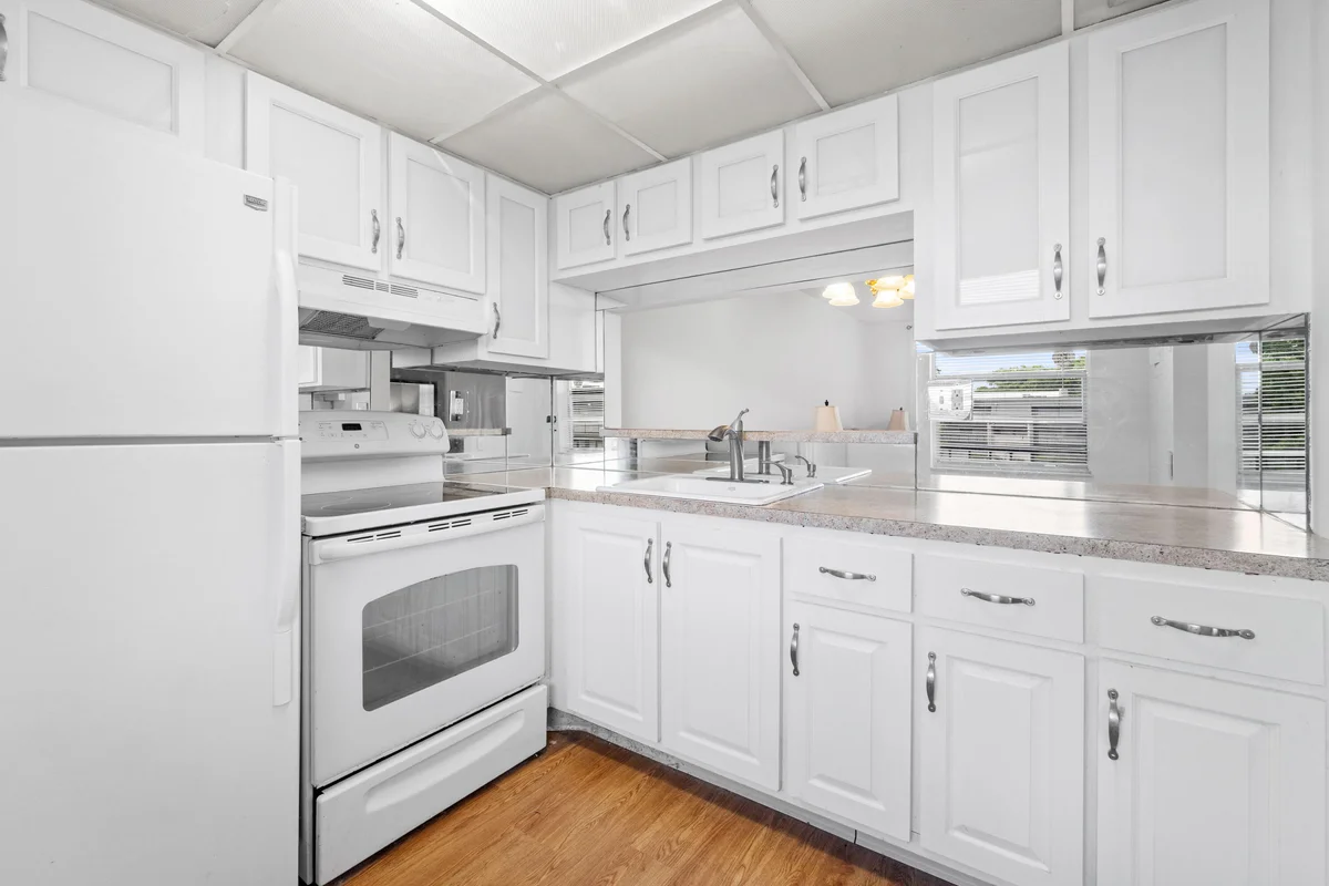 9080 Lime Bay Blvd #309, Tamarac: photo 1 of 33