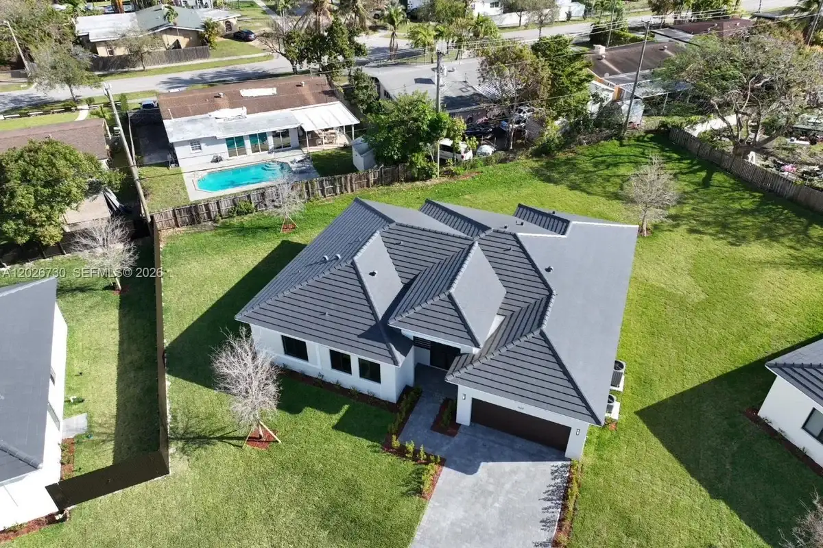 9630 SW 208th Ter, Cutler Bay: photo 1 of 26