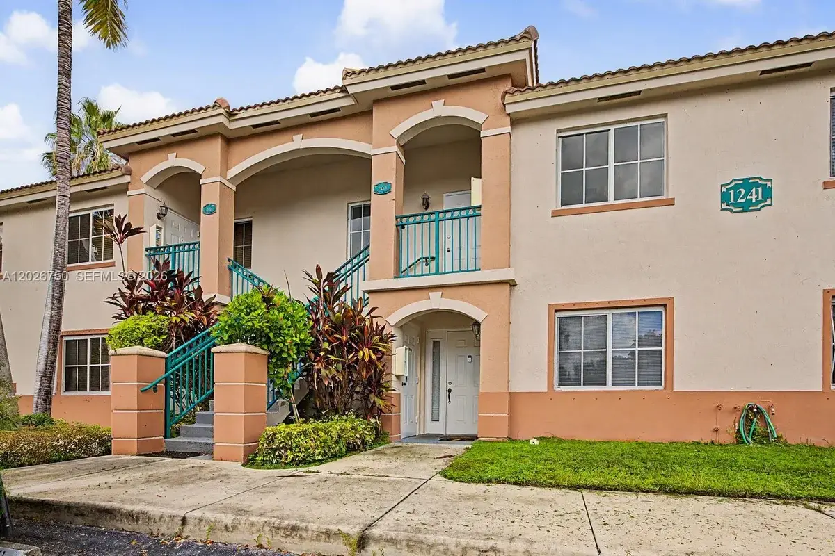 1241 SE 29th St #203-27, Homestead: photo 1 of 1