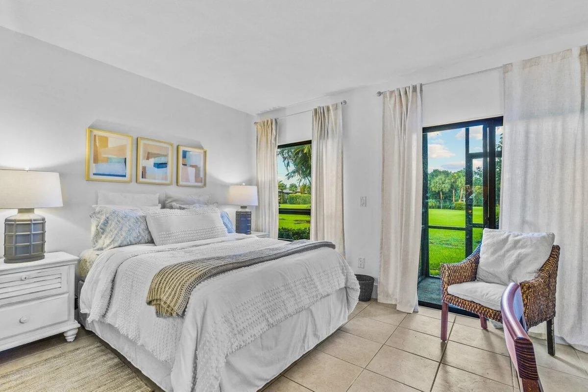 13334 Polo Club Rd #207, Wellington: photo 1 of 22