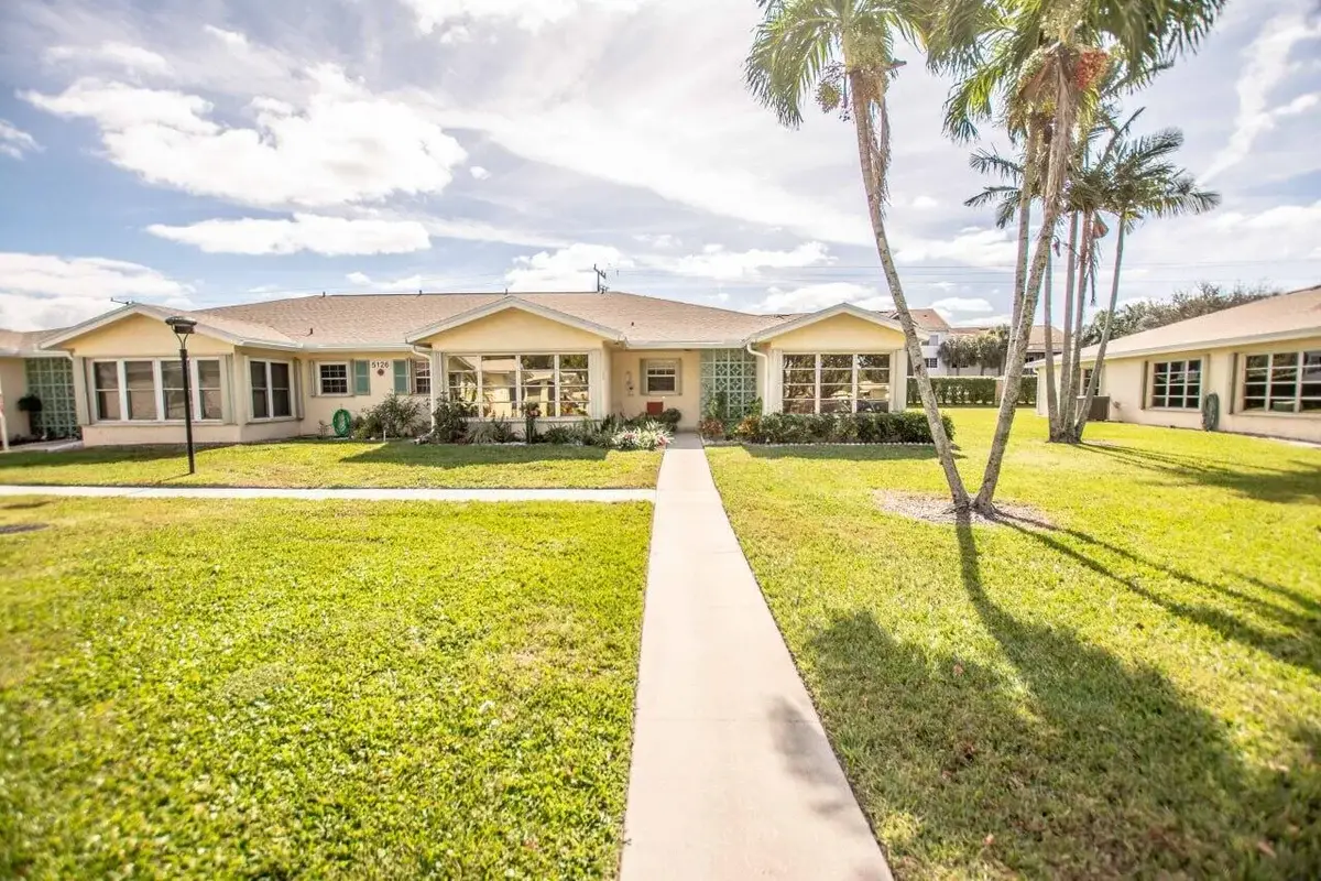 5126 Lakefront Blvd #D, Delray Beach: photo 1 of 28