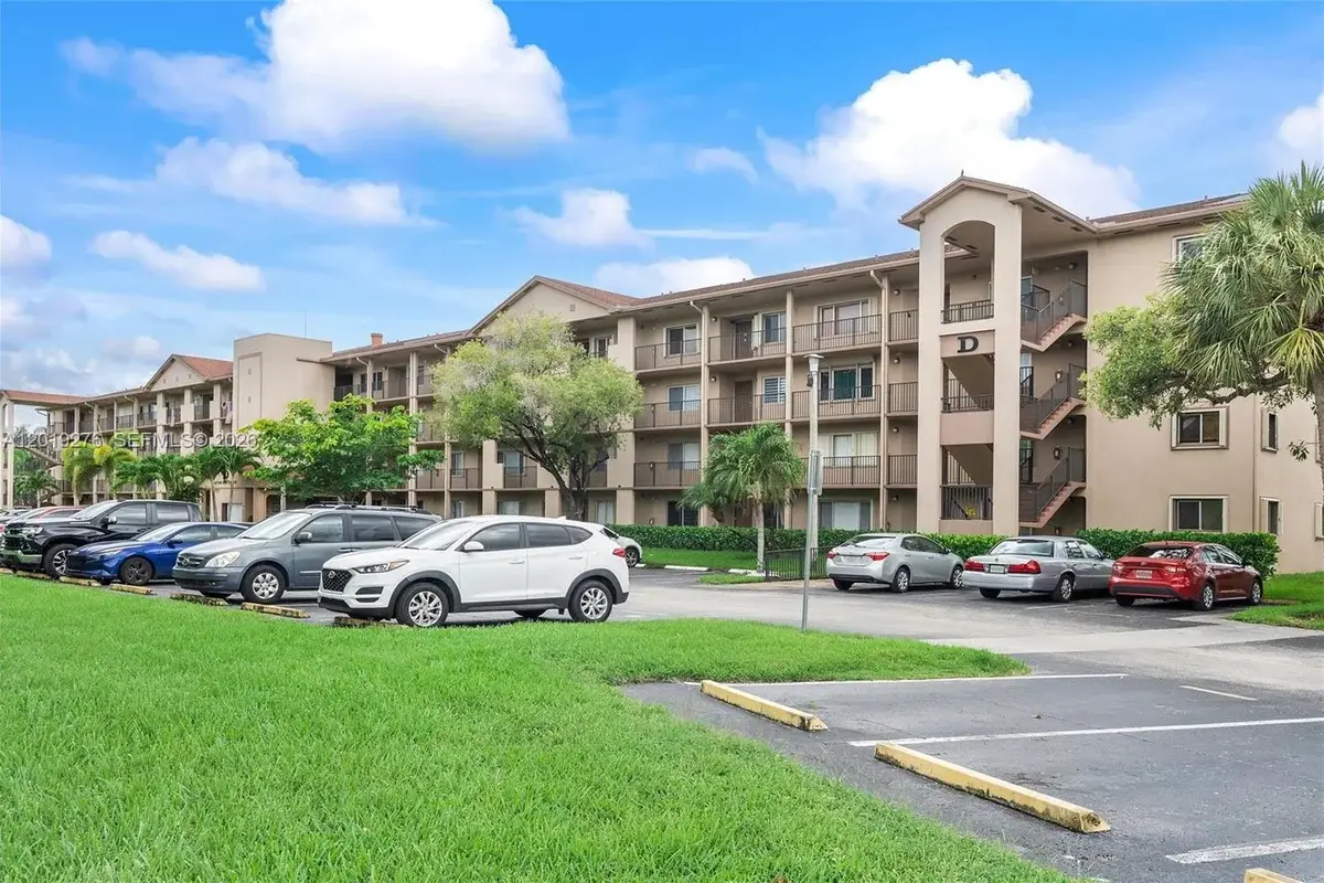 13700 SW 14th St #411D, Pembroke Pines: photo 1 of 5