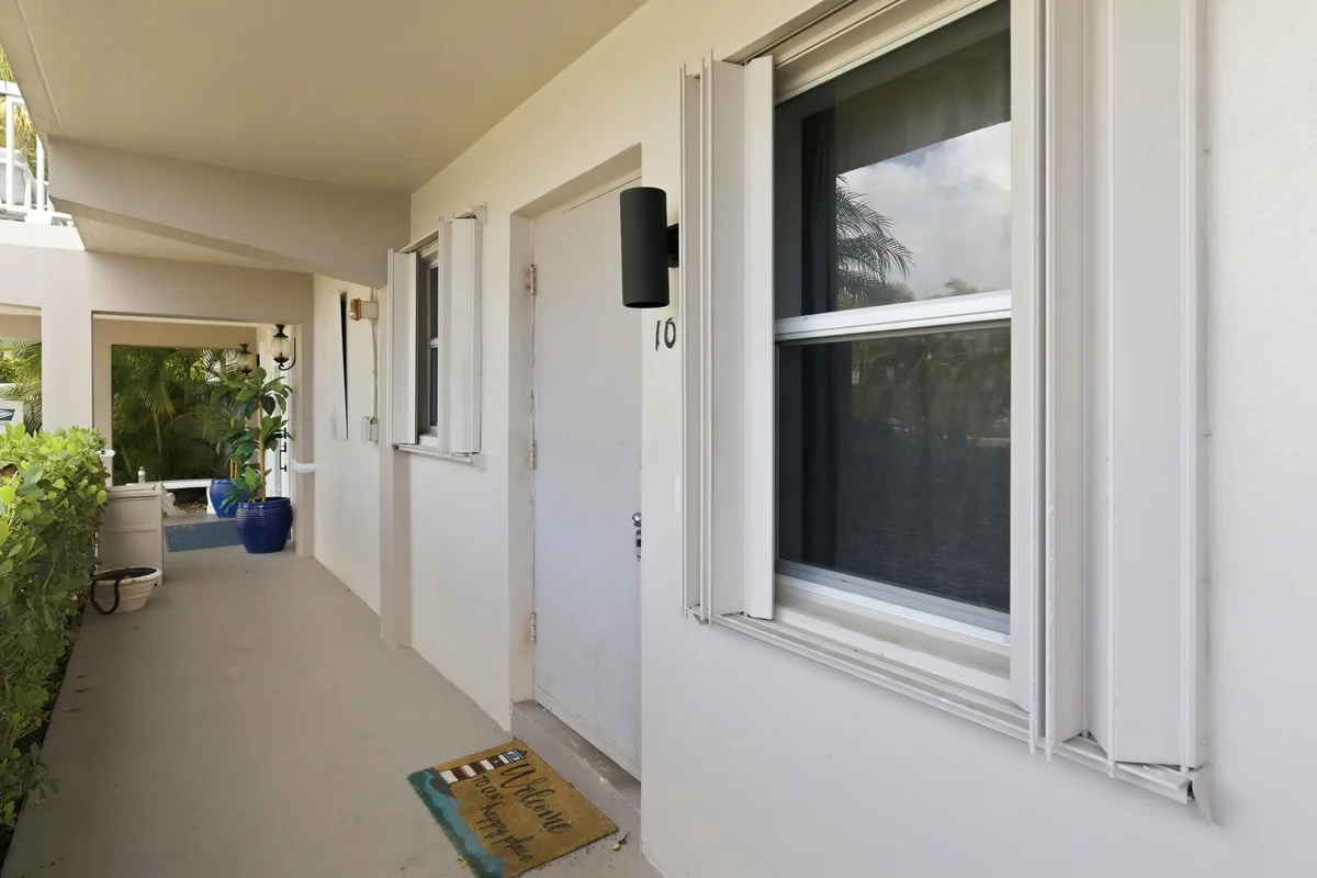311 E Ocean Ave #104, Lantana: photo 1 of 34