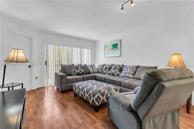 9511 Weldon Cir #G308, Tamarac: photo 1 of 41