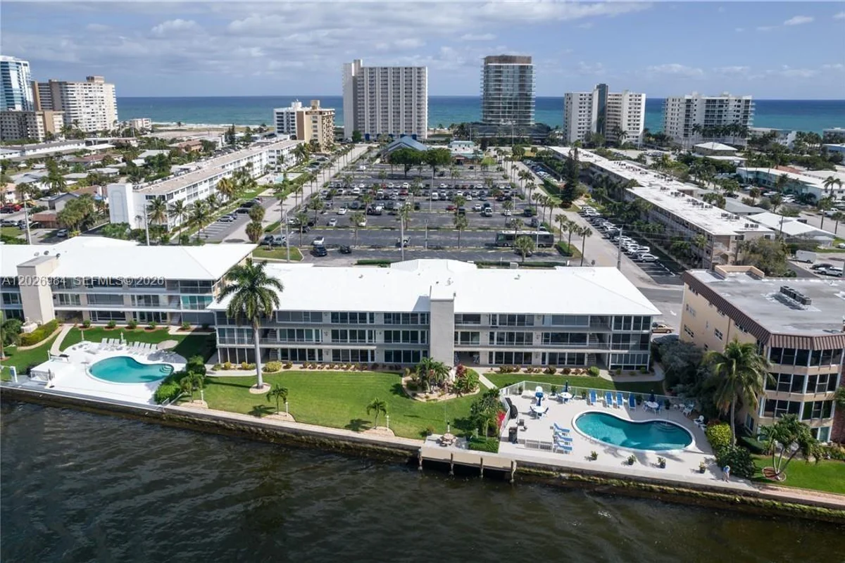743 N Riverside Dr #4B, Pompano Beach: photo 1 of 36