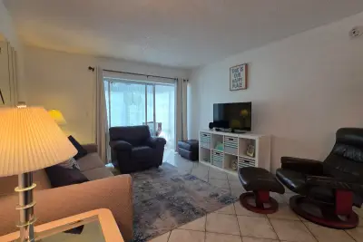 2900 NW 46th Ave #213, Lauderdale Lakes: photo 1 of 24