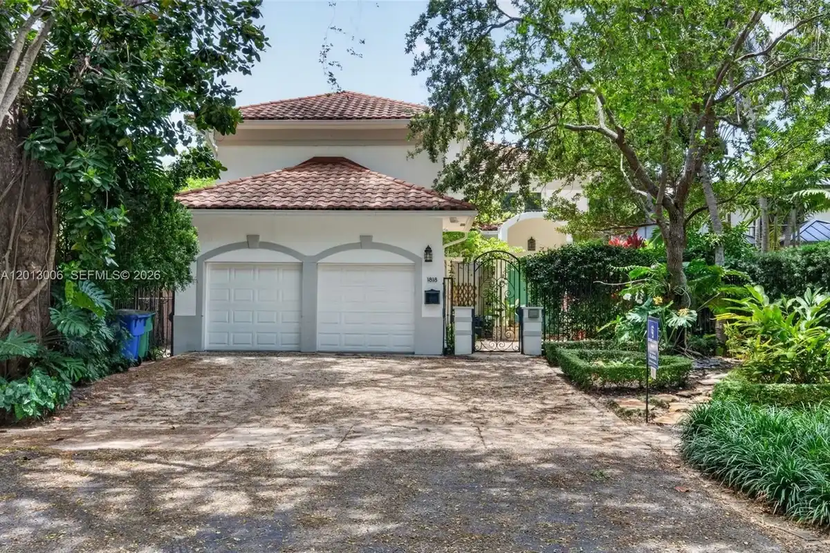 1818 Espanola Dr, Miami: photo 1 of 56