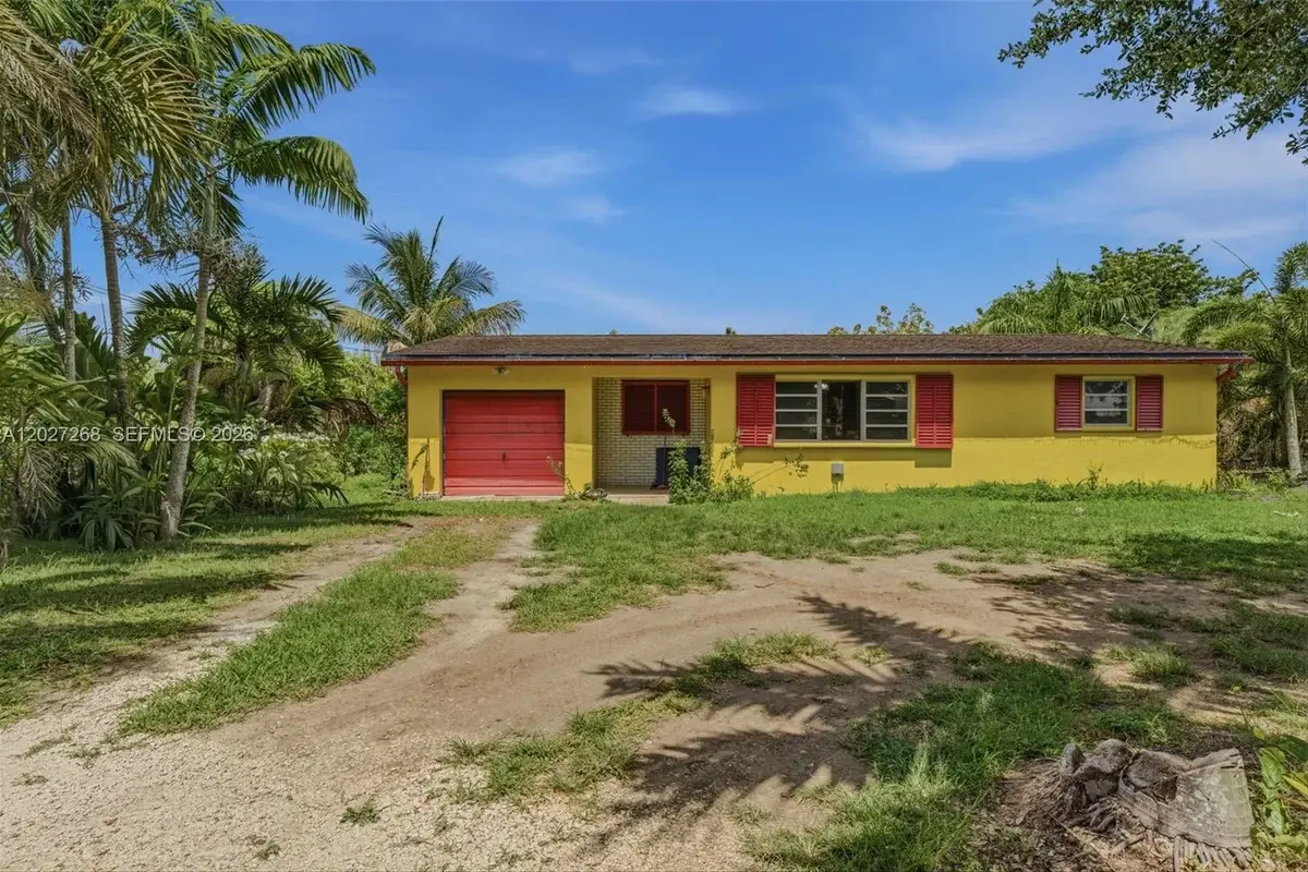 25800 SW 199th Ave, Homestead: photo 1 of 37