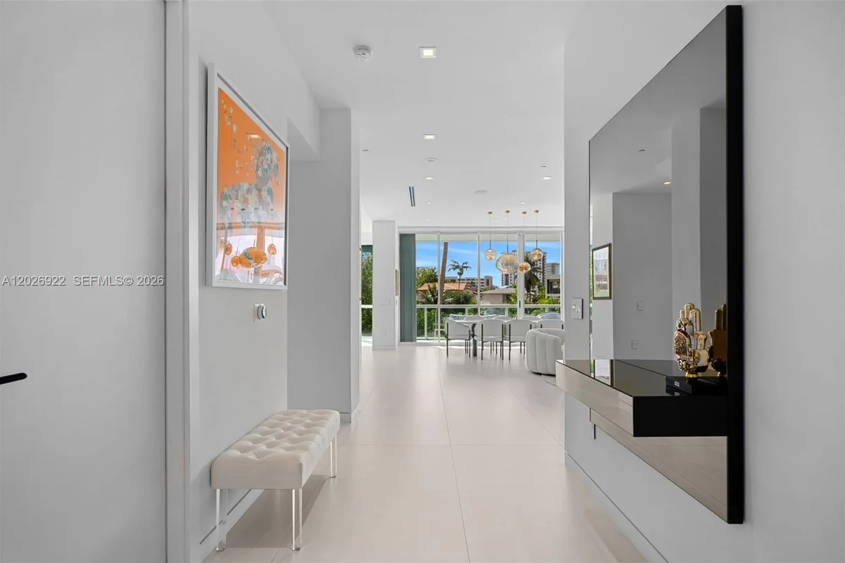 16500 Collins Ave #TH-8, Sunny Isles Beach: photo 1 of 59