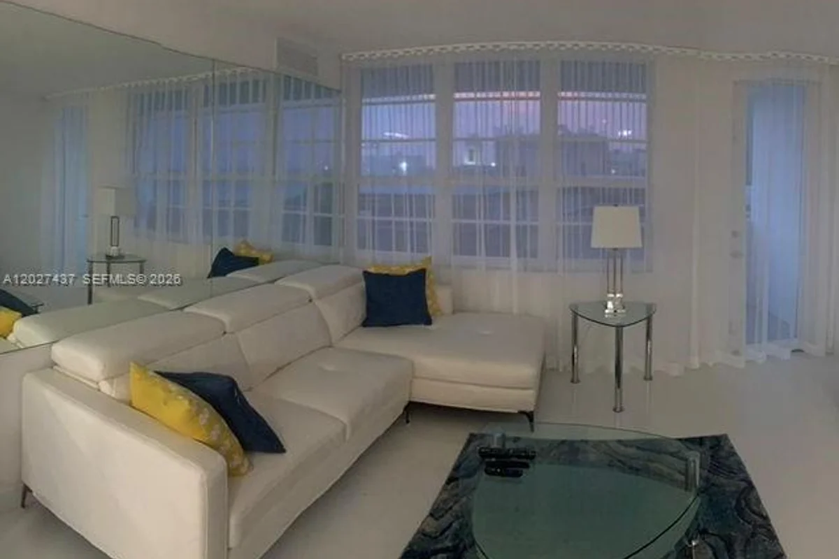 100 Lincoln Rd #1535, Miami Beach: photo 1 of 6