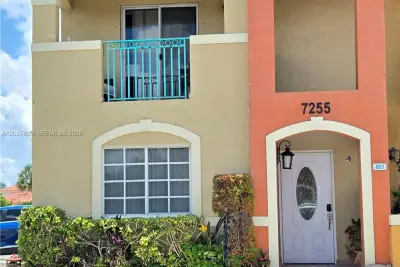 7255 NW 173rd Dr #801-8, Hialeah: photo 1 of 24
