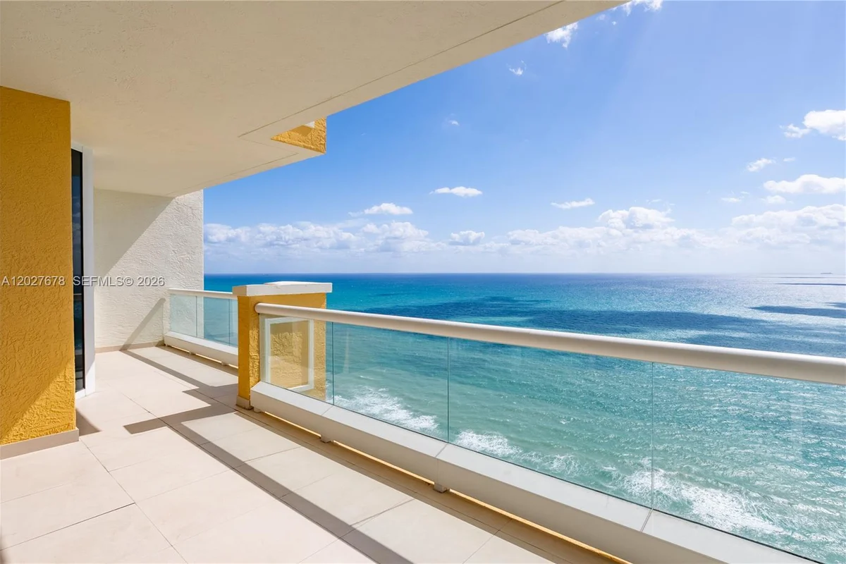 17875 Collins Ave #1906, Sunny Isles Beach: photo 1 of 24