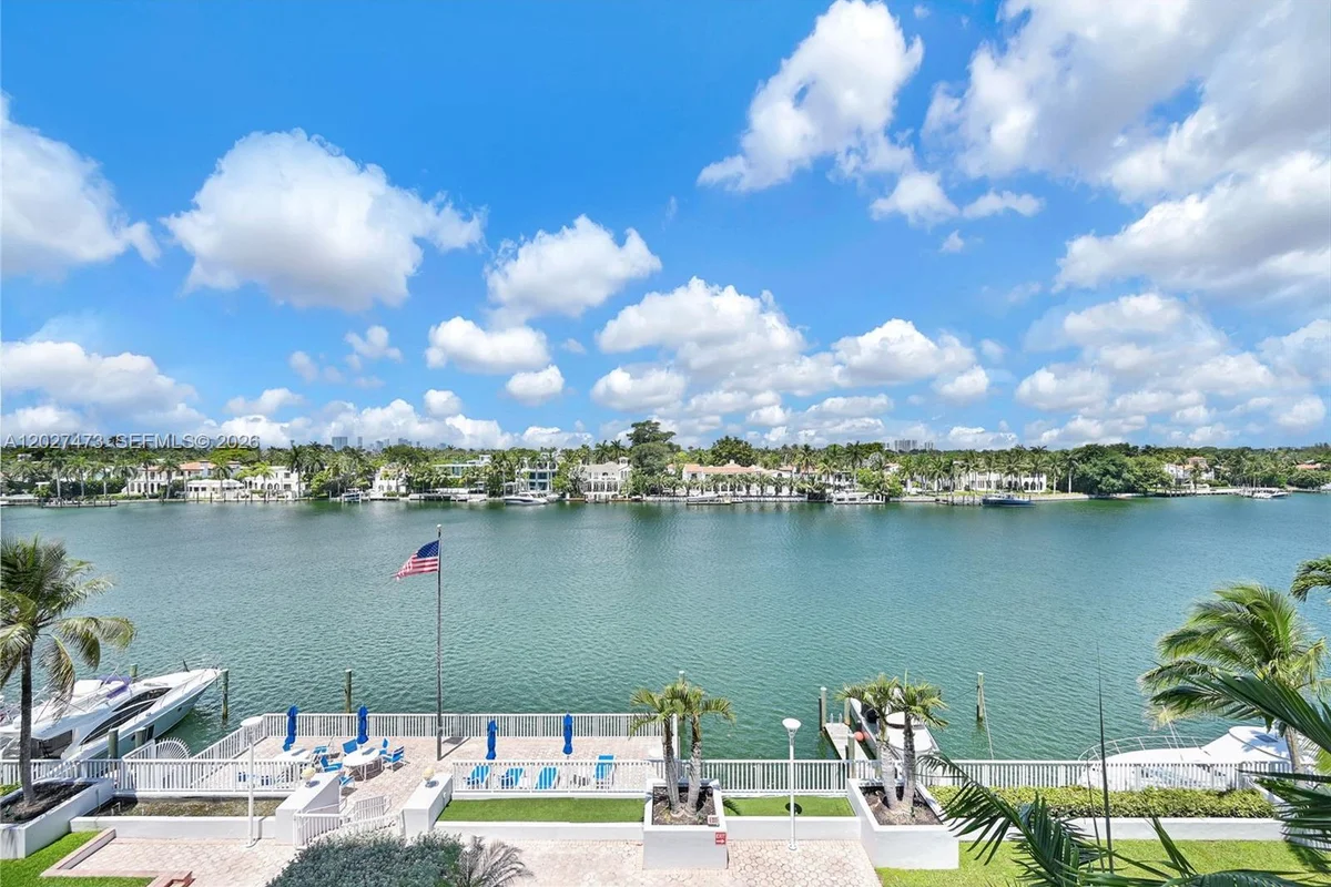 5700 Collins Ave #5J, Miami Beach: photo 1 of 43