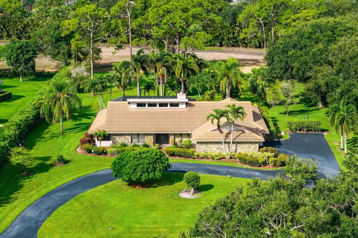 9405 Dundee Dr, Lake Worth: photo 1 of 41