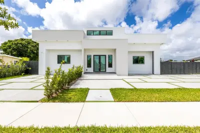 11450 SW 59th Ter, Miami: photo 1 of 36