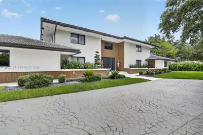 12111 NW 5th Ct, Plantation: photo 1 of 83