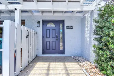 611 NE 12th Ter #1, Boynton Beach: photo 1 of 51