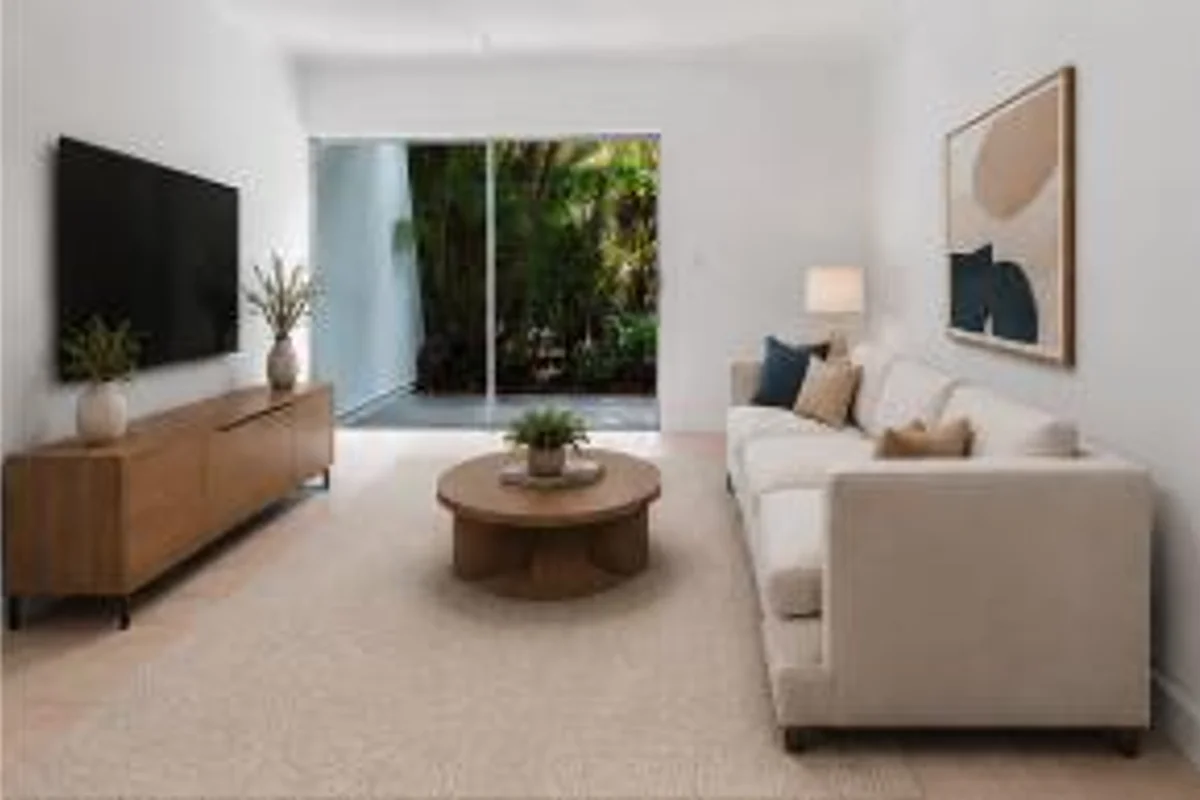 725 Hummingbird Way #111, North Palm Beach: photo 1 of 29