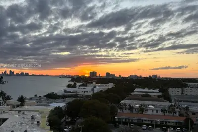 900 Bay Dr #811, Miami Beach: photo 1 of 9