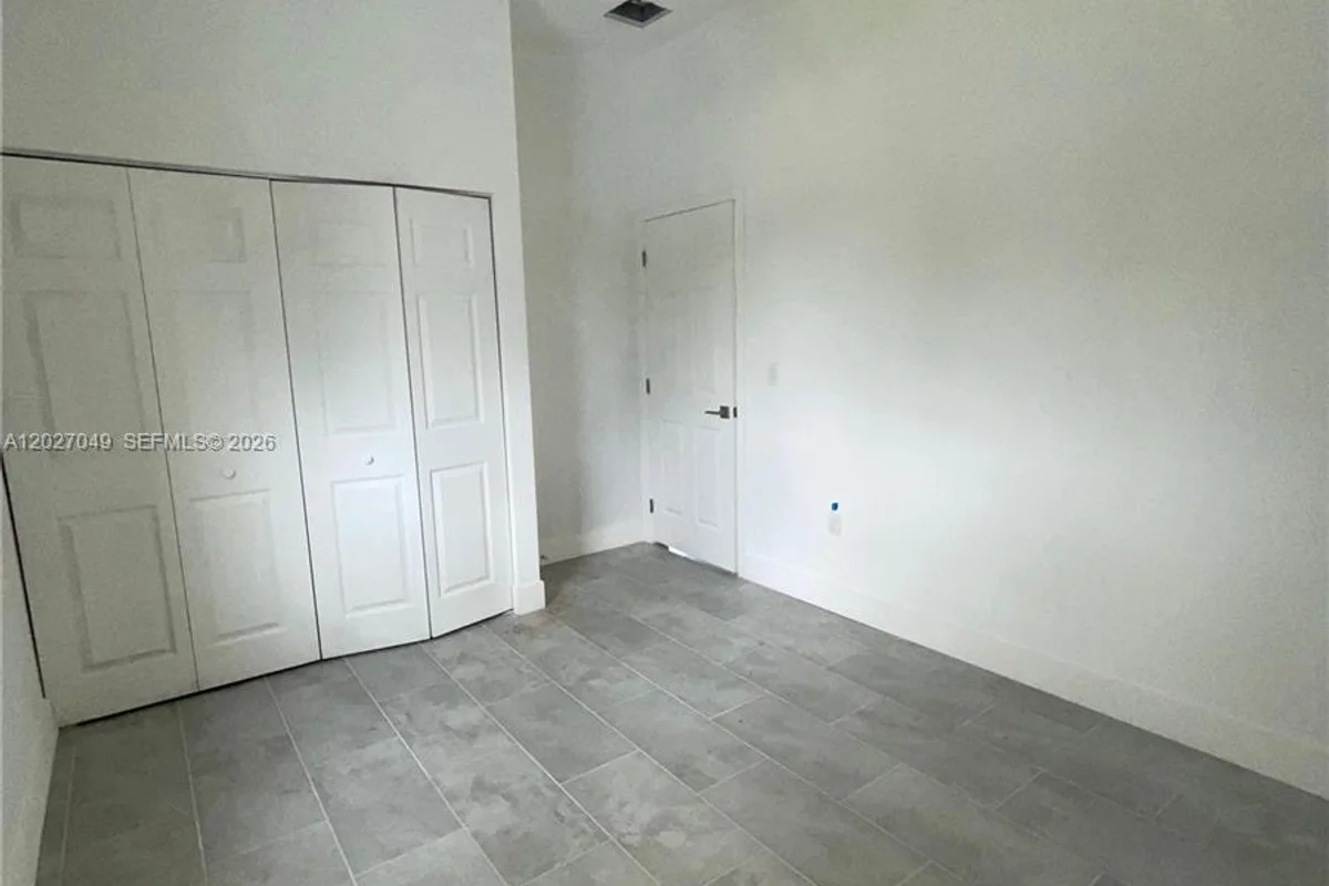 263 NW 58th St, Miami: photo 1 of 1