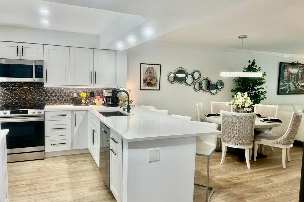 5778 Crystal Shores Dr #303, Boynton Beach: photo 1 of 82