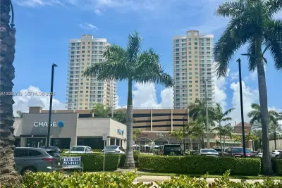 1745 E Hallandale Beach Blvd #2304W, Hallandale Beach: photo 1 of 29