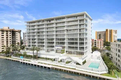 407 N Riverside #402, Pompano Beach: photo 1 of 54
