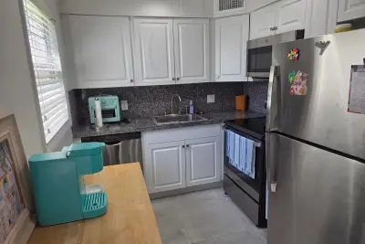 316 Farnham P, Deerfield Beach: photo 1 of 15