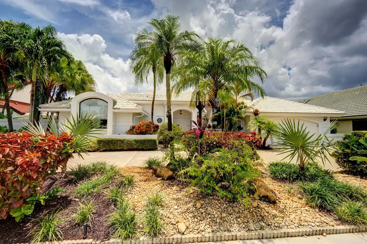 10252 Shireoaks Ln, Boca Raton: photo 1 of 52