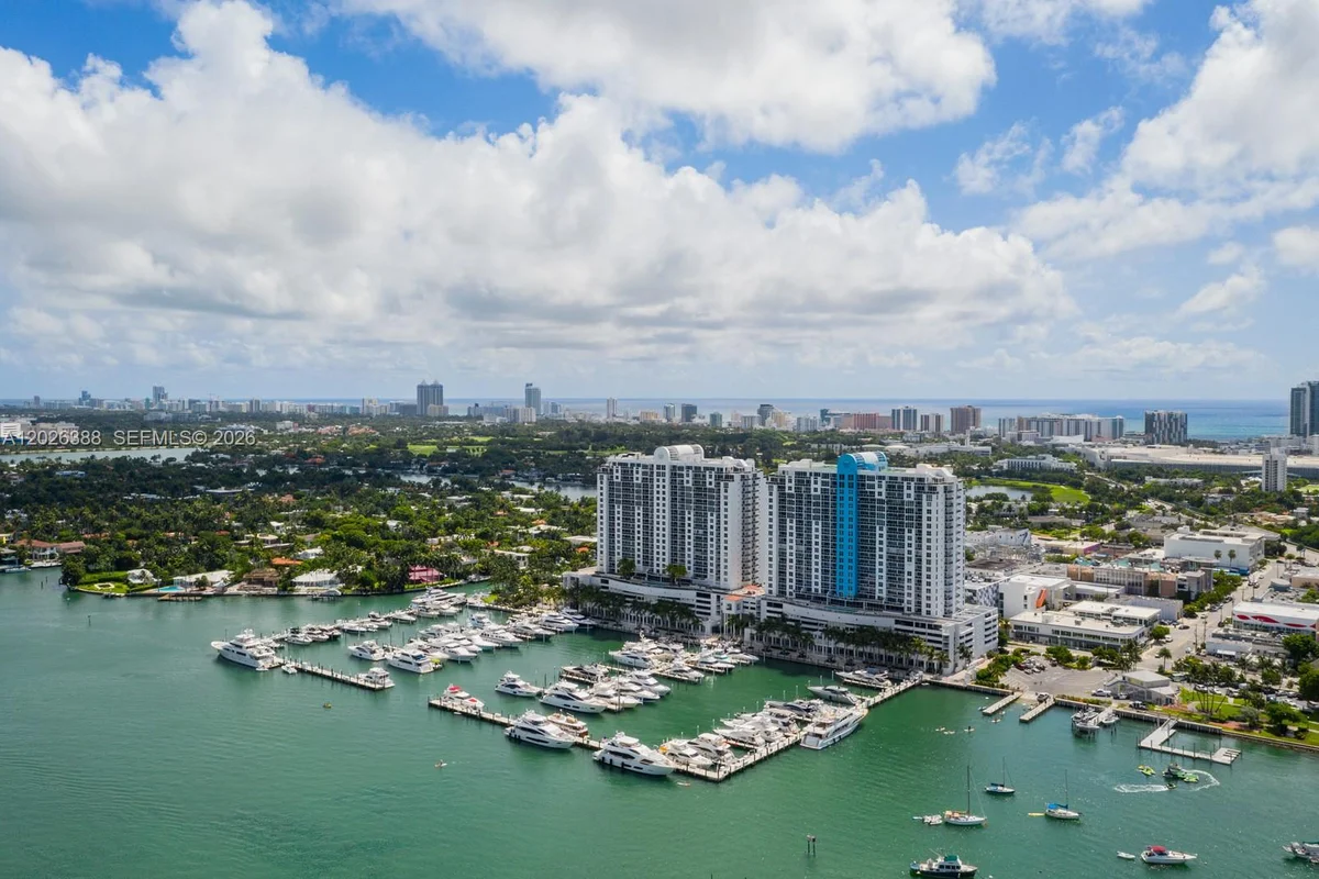 1800 Sunset Harbour #1612, Miami Beach: photo 1 of 45