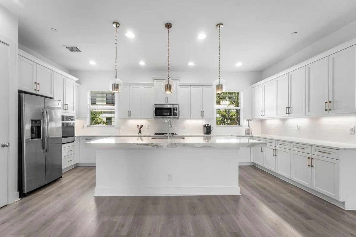 12859 Alton Rd, Palm Beach Gardens: photo 1 of 17