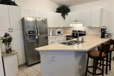 2330 SW 80th Ter, Miramar: photo 1 of 21