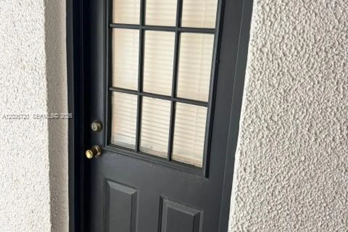 3301 Spanish Moss Ter #803, Lauderhill: photo 1 of 15