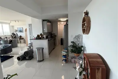 1871 S River Dr #1502, Miami: photo 1 of 10