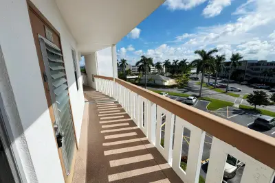 4075 Cornwall D, Boca Raton: photo 1 of 30