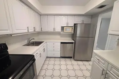 6100 S Falls Circle Dr #204, Lauderhill: photo 1 of 24