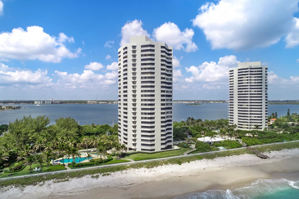 5070 N Ocean Dr #23c, Riviera Beach: photo 1 of 30